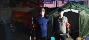 市文旅集團一線戰(zhàn)“疫”之：黨旗飄揚在門外，黨旗扎根在心里，53歲和35歲黨員成絕佳搭檔